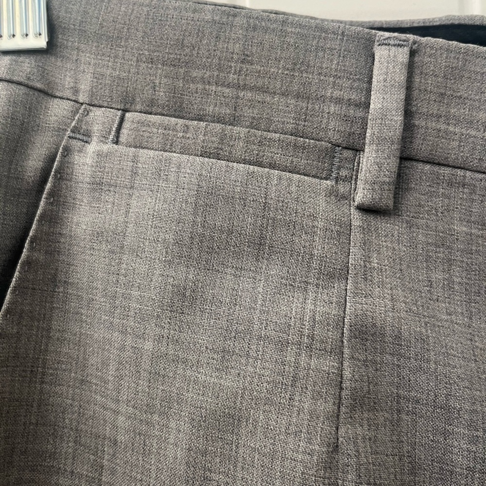 Dolce & Gabbana Elegant Gray Dress Trousers - Picture 3 of 5
